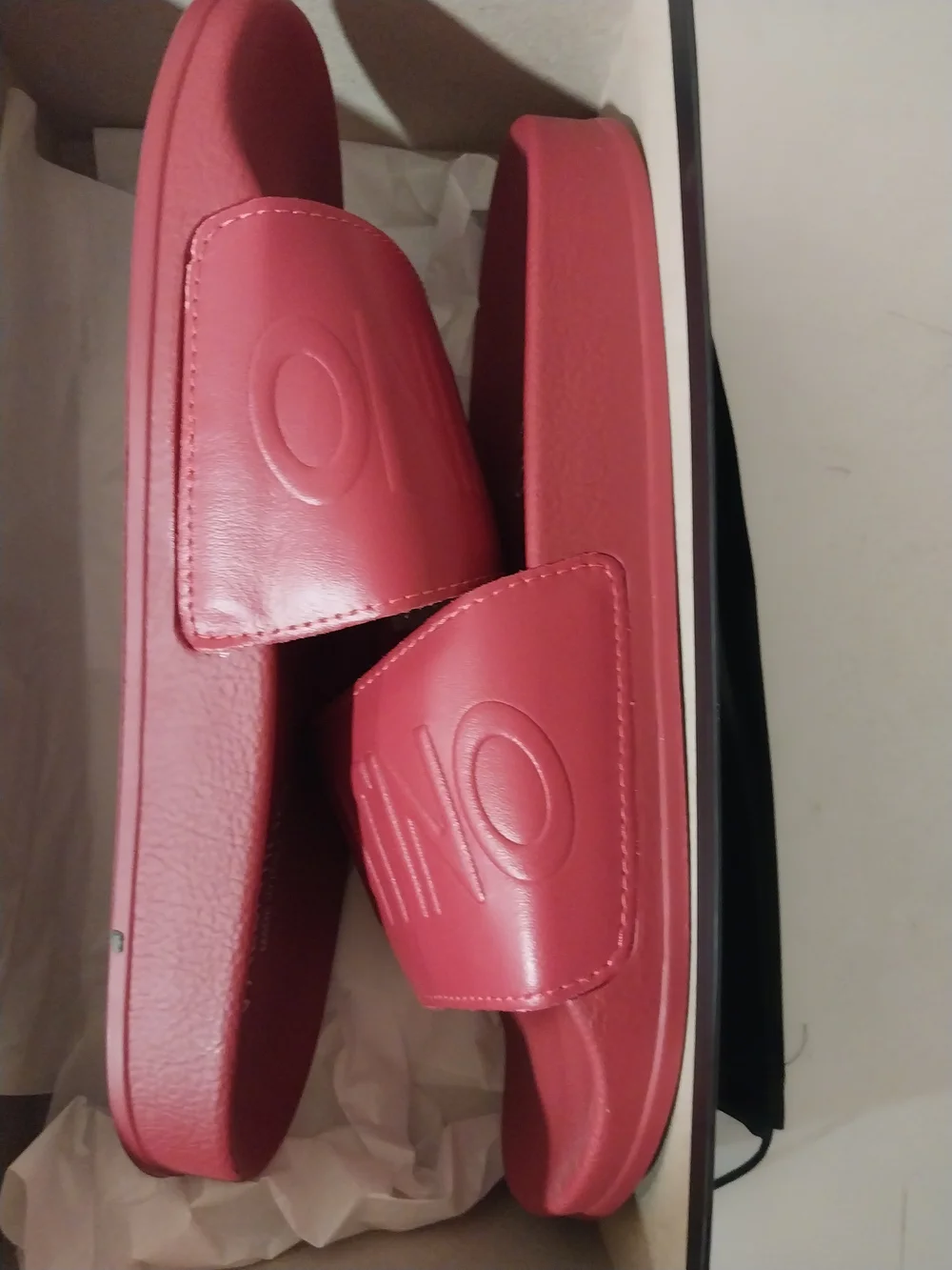 Valentino Dark Red Embossed Leather Logo Leo Slide, EU 42, M 9, EUC